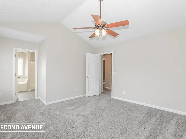 7019 Setters Way — Photo 10