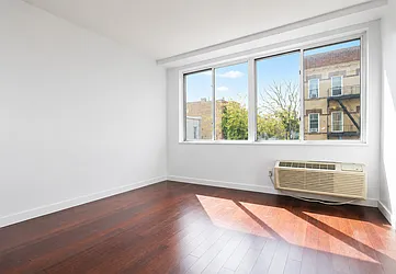 286 Stanhope Street, #5B