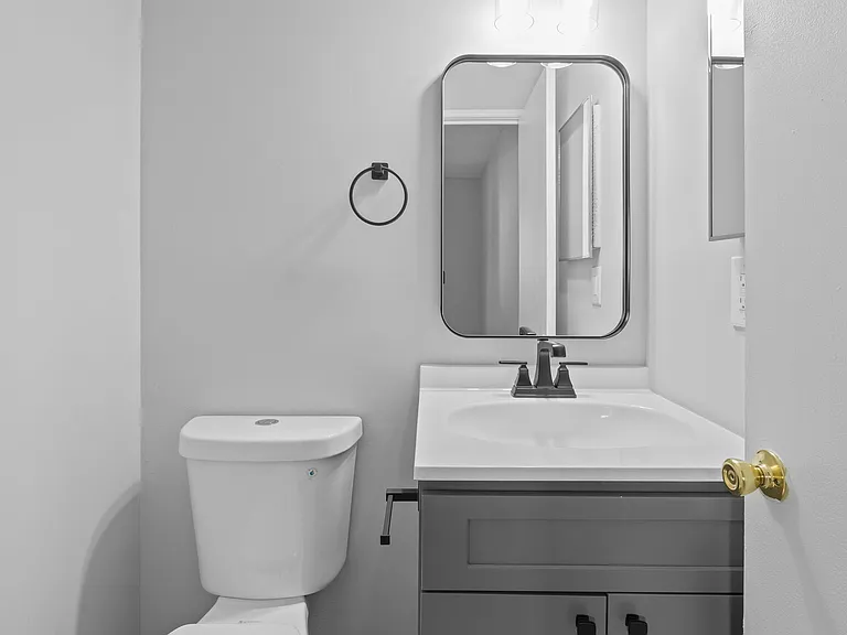 Modern Bathroom