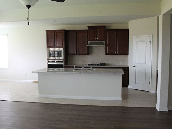 4th image of 6504 Folsom Ave