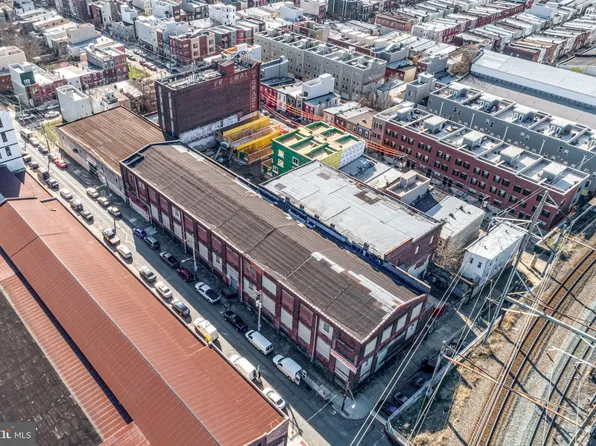 2408 Ellsworth St, Philadelphia, PA 19146