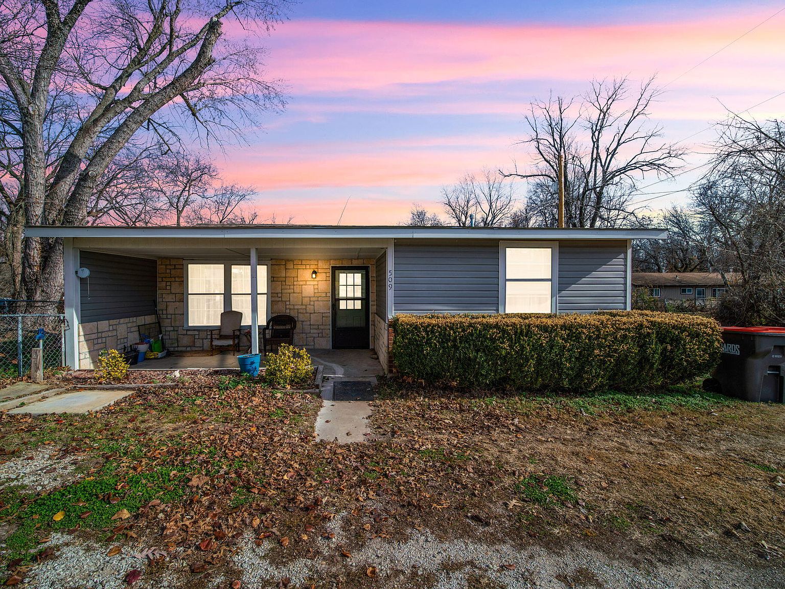 509 S Cherokee St, Grove, OK 74344 | Zillow