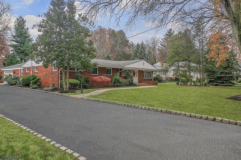 75 Hillcrest Dr, Clark, NJ 07066 Zillow
