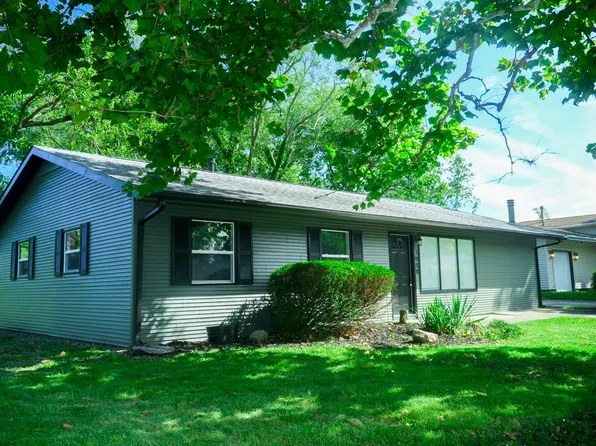 1908 Sangamon Dr, Champaign, IL 61821