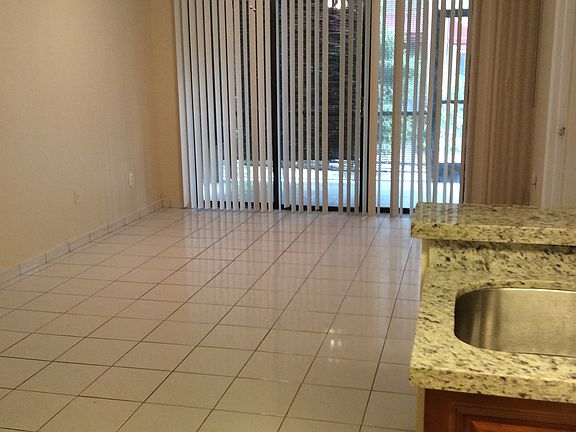 4th image of 15489 Miami Lakeway N #1043