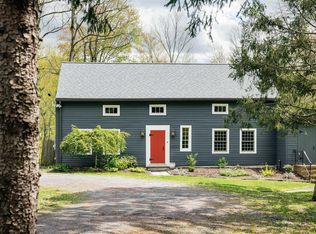 89 Benner Rd, Red Hook, NY 12571