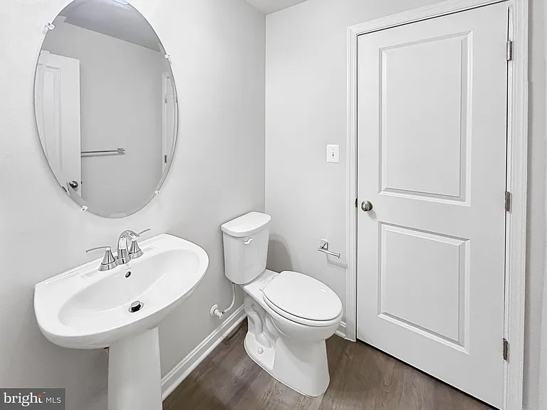 414 Matlock Ln — Photo 17