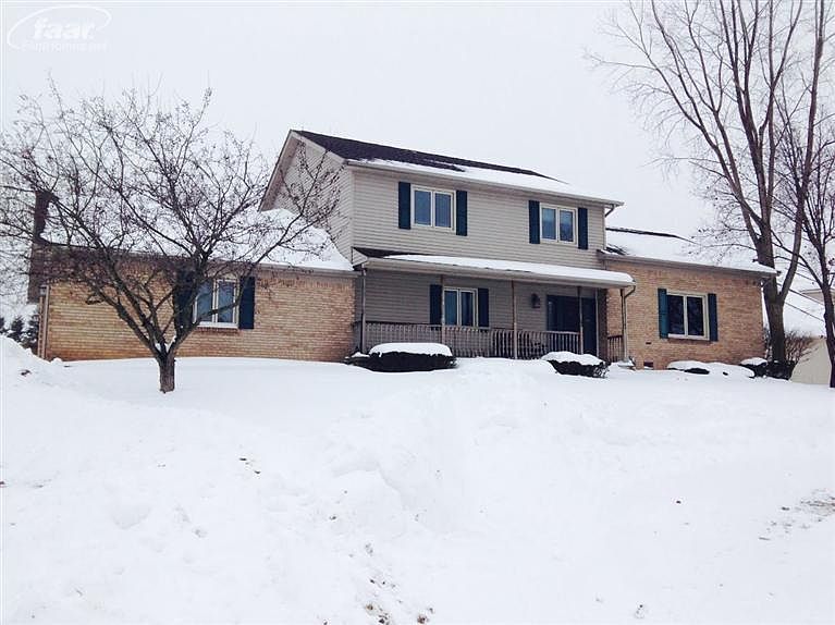 1st image of 1505 Harwood Dr