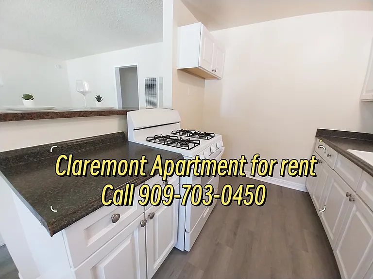 848 W Bonita Ave — Photo 14