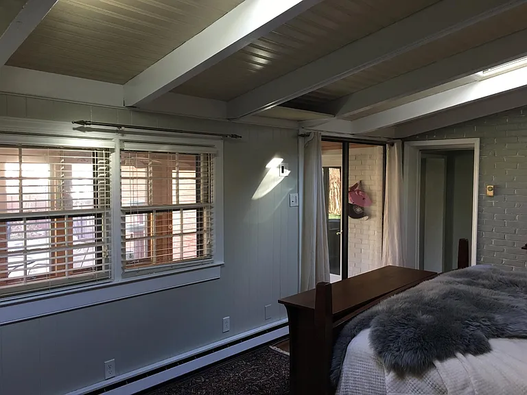 9100 Derbyshire Rd — Photo 10