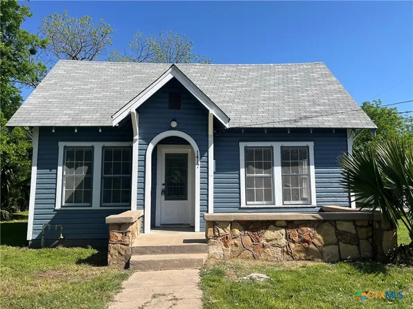 1417 Pleasant St, Gatesville, TX 76528