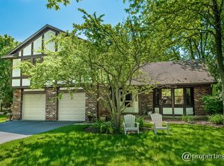 2815 Lexington Ln, Highland Park, IL