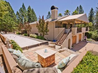 555 White Cottage Rd S, Angwin, CA 94508