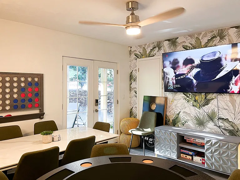 Park Avenue Villas — Photo 22