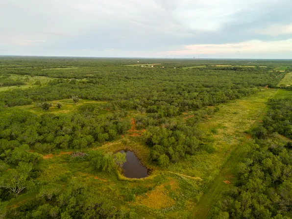 000 E HWY 16, Jourdanton, TX 78026