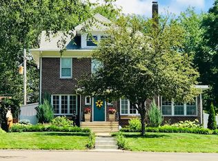 1268 S 20th St, Lincoln, NE 68502