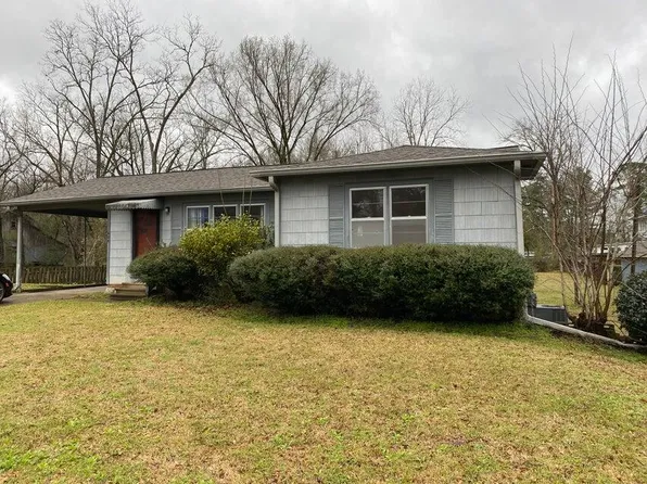 604 W Jefferson St, Aberdeen, MS 39730