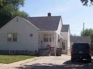 811 13th St, Rawlins, WY 82301