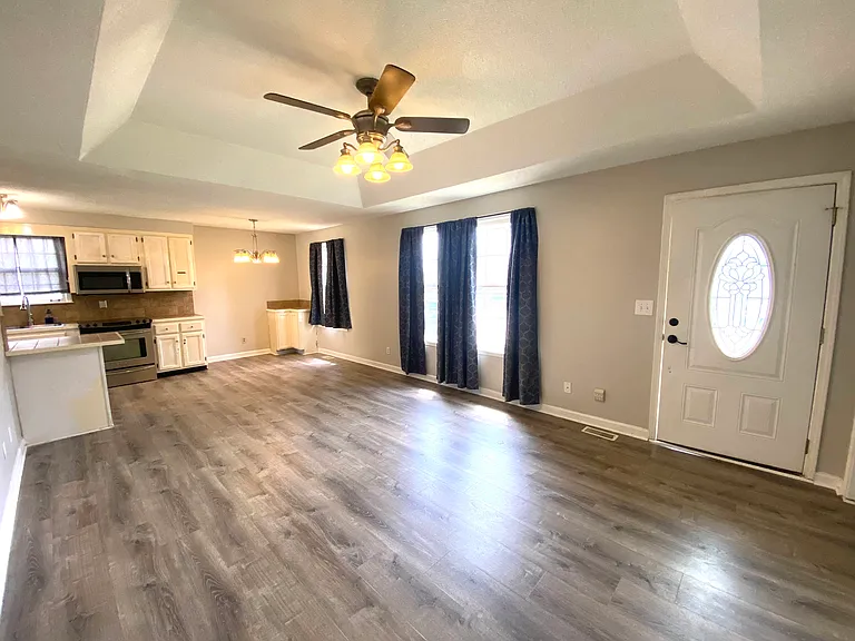 2719 Knob Ct — Photo 2