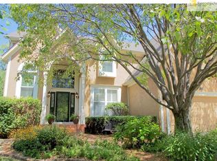8404 W 131st St, Overland Park, KS 66213