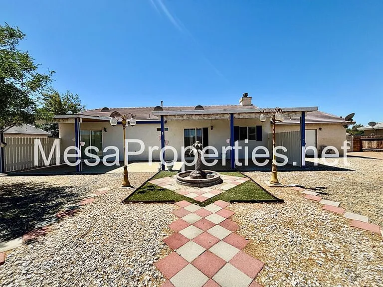 21172 Cabernet Ln — Photo 21