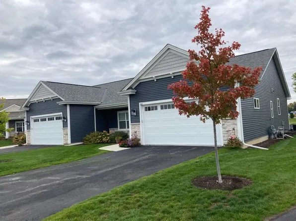 643 Annecy Park CIRCLE, Waterford, WI 53185