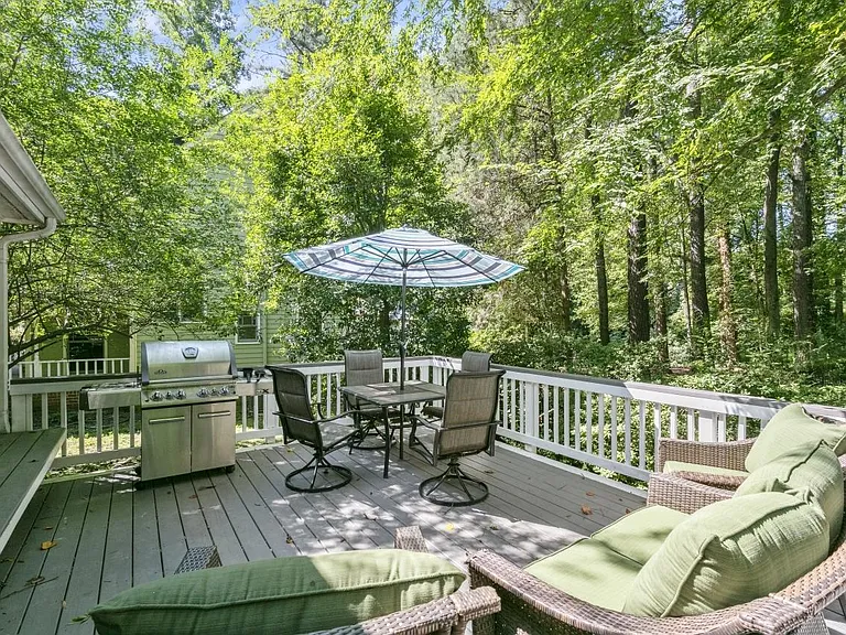 6221 Dresden Ln — Photo 16