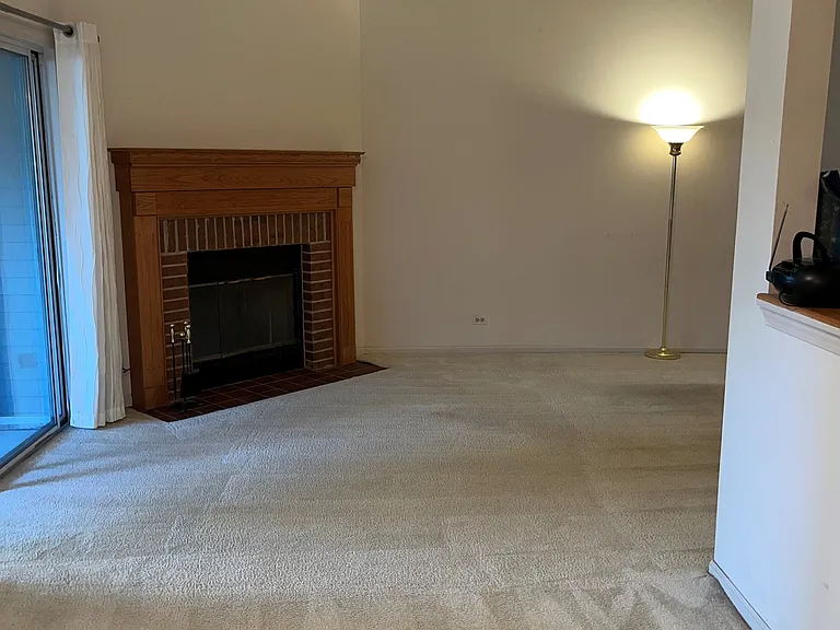 1006 Butternut Ln — Photo 4