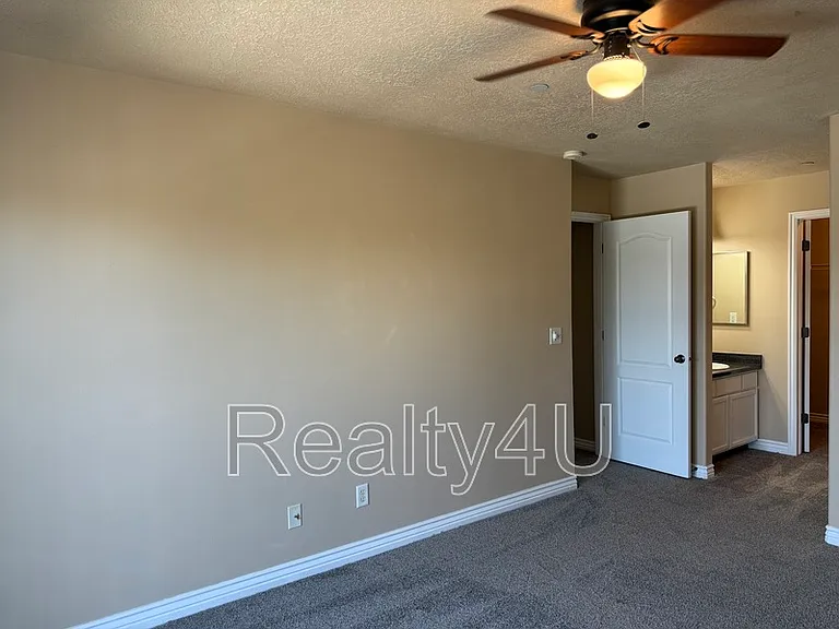 1212 W Spencer Rd #303 — Photo 19