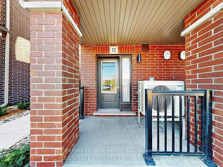 52 Matawin Ln — Photo 3