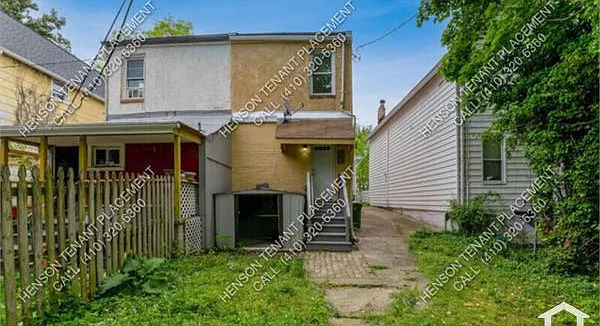 3 bed, $2,200 — Photo 4