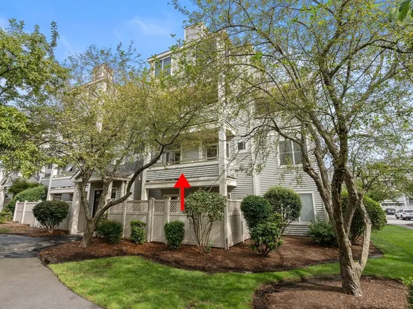 200 Falls Blvd Unit F206, Quincy, MA 02169