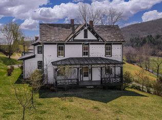 4952 Brownsburg Tpke, Raphine, VA 24472