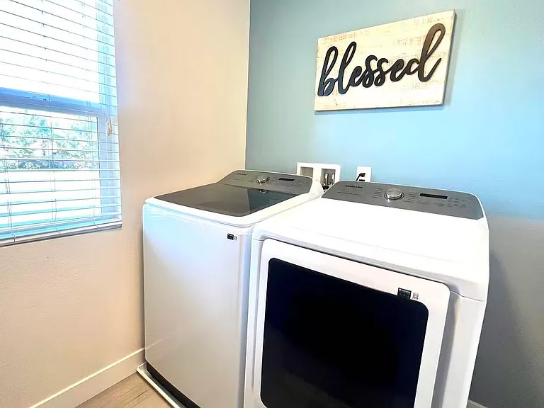 7024 Moonray Ct — Photo 10