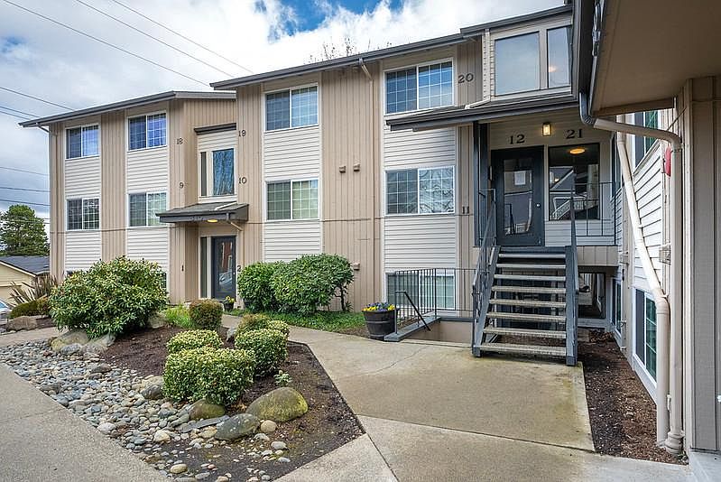 Maples Apartments 315 N J St WA Zillow