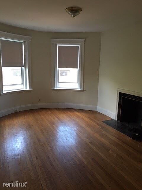 landlord_unit_photo_50890008_4