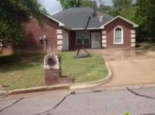 3401 Shady Trail Dr, Tyler, TX 75702