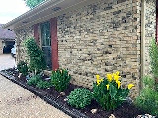 76th image of 117 Brights Ln