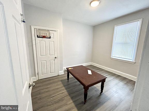 3rd image of 3074 Kensington Ave