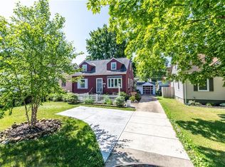 23969 Maple Ridge Rd, North Olmsted, OH 44070