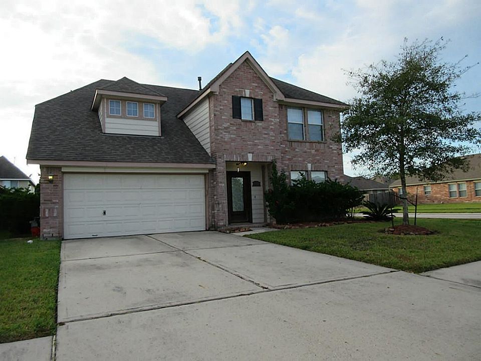 1st image of 15023 Summer Sunset Dr