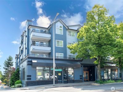 9222 Roosevelt Way NE #302, Seattle, WA, 98115