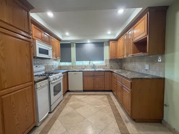 (undisclosed Address), Anaheim, CA 92804