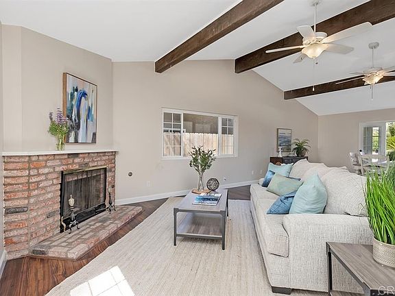 2nd image of 2042 Greenbrier Dr