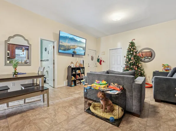 717 16th Street image 5 of 30