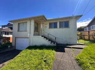 345 Douglas St, Rio Dell, CA 95562