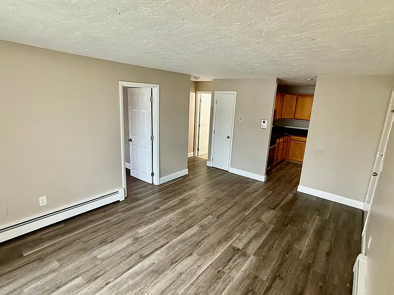 Henry Terrace Apartments LLC — Photo 6