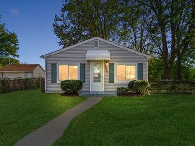 30280 Park St, Roseville, MI, 48066