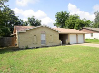 1404 Montclair St, Arlington, TX 76015