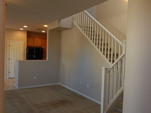 3rd image of 419 W Paseo Celestial